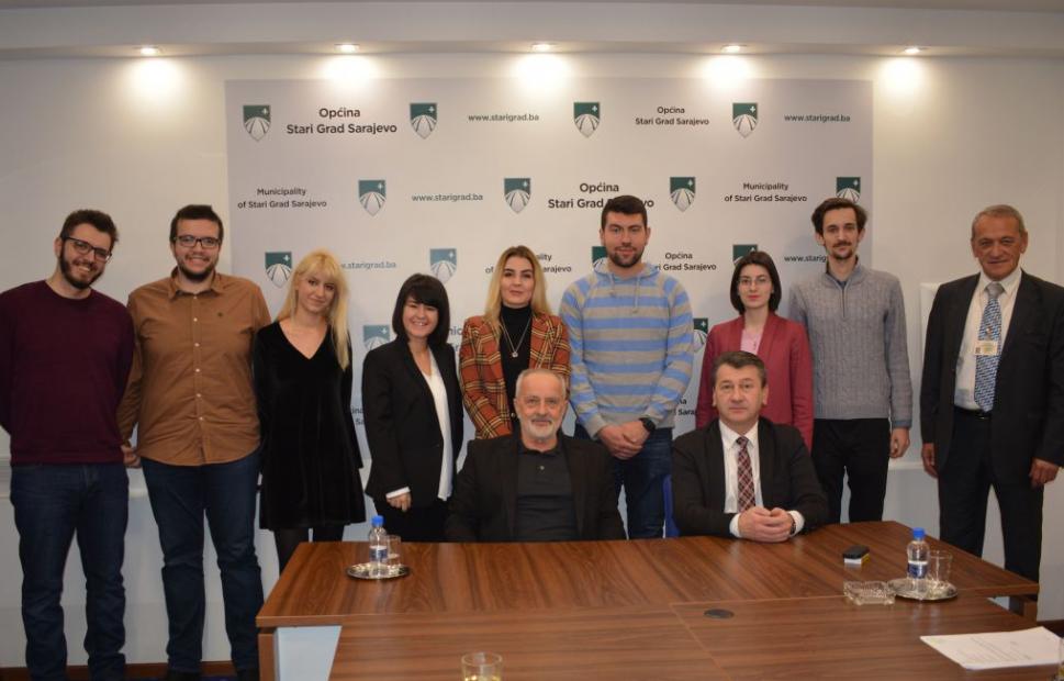 Studenti, dobitnici priznanja „Zlatna“ i „Srebrena značka Univerziteta u Sarajevu“ iz Starog Grada dobili nagradu od Općine