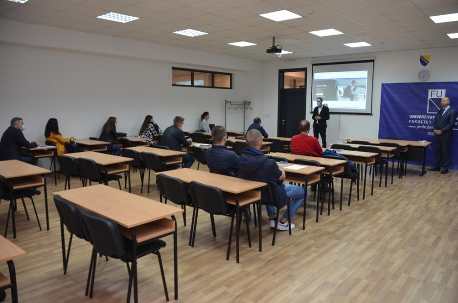 Održan „Brucoški sat“ na Fakulteta za upravu Univerziteta u Sarajevu