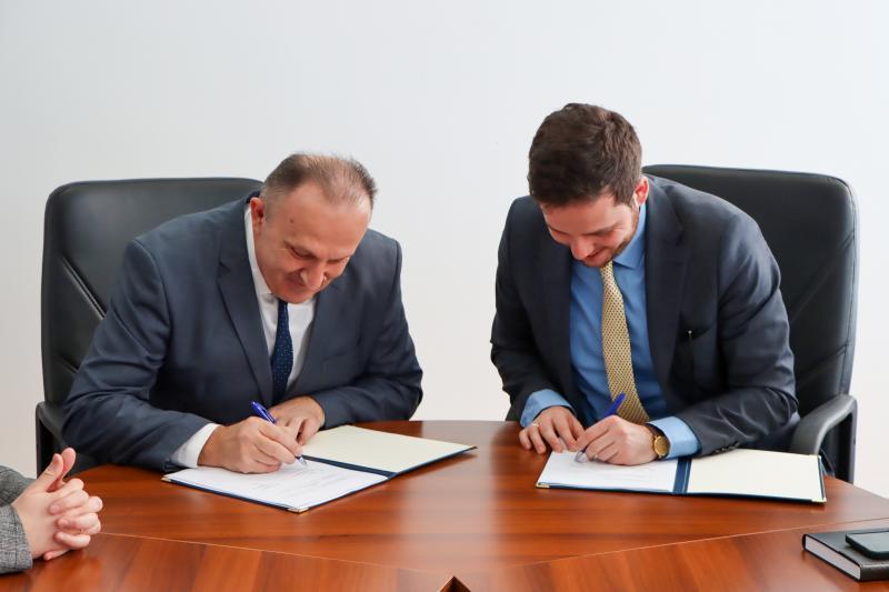 Potpisan novi kolektivni ugovor za djelatnost visokog obrazovanja i nauke na UNSA