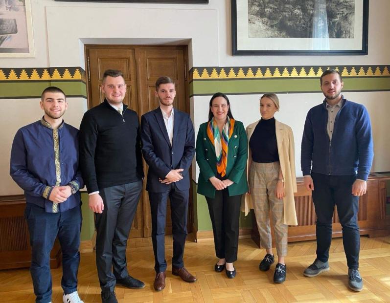 Gradonačelnica Sarajeva sastala se sa predstavnicima Studentskog parlamenta Univerziteta u Sarajevu