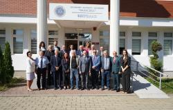 Akademska diskusija „Uloga obrazovanja u stvaranju kulturnog i jezičkog identiteta kosovskih Bošnjaka - izazovi i perspektive“ održana na Univerzitetu „Haxhi Zeka“ u Peći