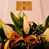 Položeno cvijeće ispred spomen-ploče Šemsudinu Ajanoviću, uposleniku Univerziteta u Sarajevu i nosiocu priznanja „Zlatni ljiljan“ i „Zlatna policijska značka"
