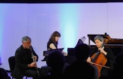 Esteban Valverde Corrales (klarinet), Belma Alić (violončelo) i Christina García Lomba (klavir) nastupili na 19. Majskim muzičkim svečanostima