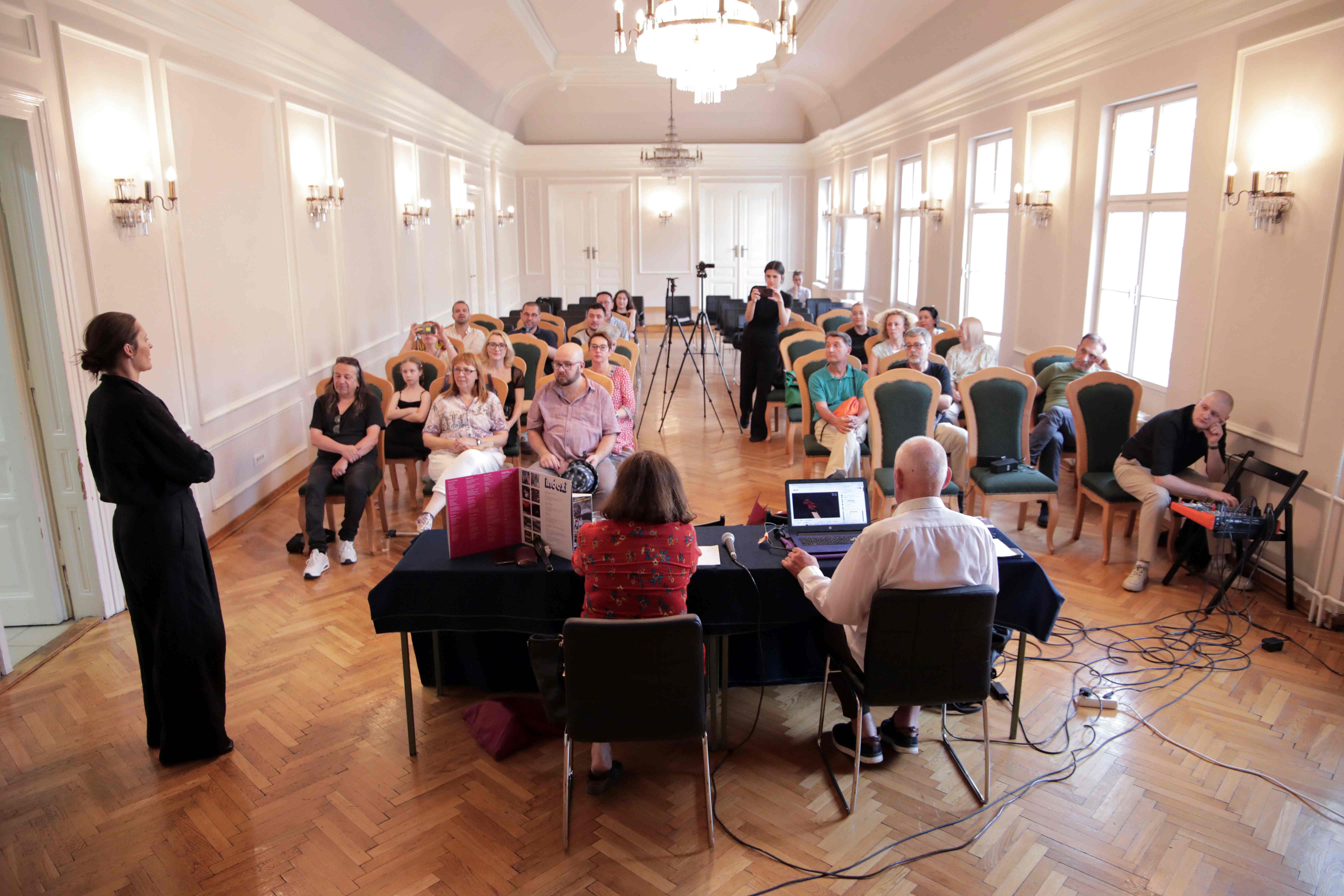 Na Muzičkoj akademiji UNSA održan poseban tematski susret s muzičkim piscem Ognjenom Tvrtkovićem