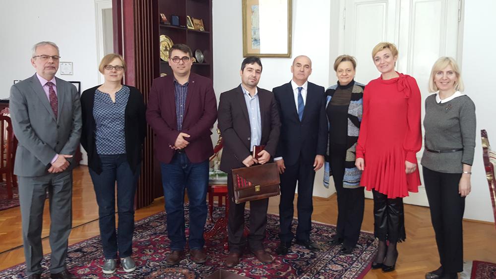 Naučna i kulturna saradnja Naučnoistraživačkog instituta „Ibn Sina“ i Univerziteta u Sarajevu