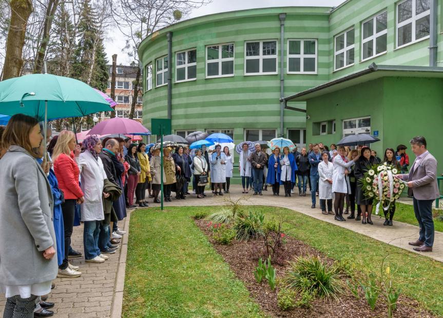 Na Medicinskom fakultetu obilježena 27. godišnjica smrti dr. Suade Dilberović