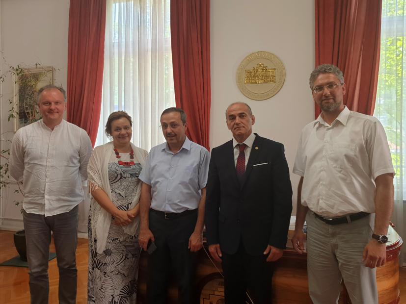 Susret rektora Univerziteta u Sarajevu i rektora Internacionalnog univerziteta u Sarajevu