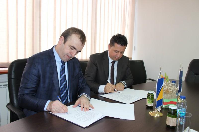 Potpisan Memorandum o razumijevanju između Predstavničkog doma Parlamenta Federacije BiH i Fakulteta političkih nauka Univerziteta u Sarajevu