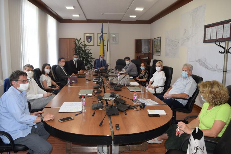 Fasada zgrade Akademije scenskih umjetnosti biće završena ovog mjeseca, slijede unutrašnji radovi