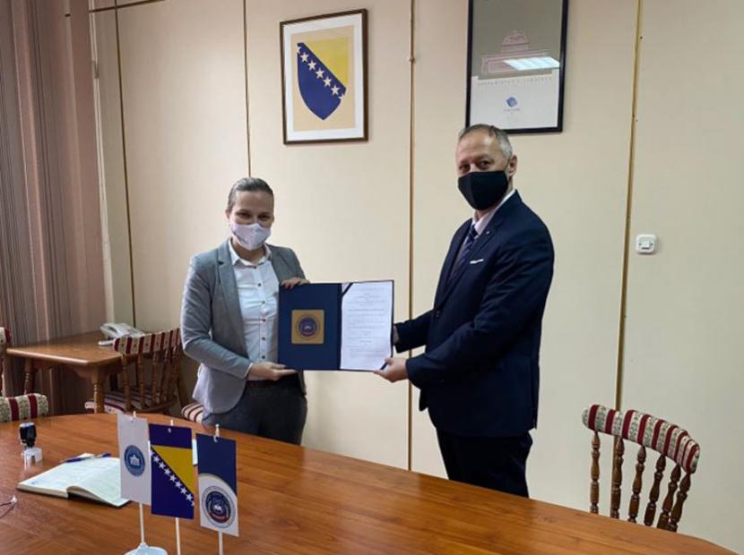 Potpisan Sporazum o saradnji između Fakulteta za kriminalistiku, kriminologiju i sigurnosne studije i Udruženja kriminalista, kriminologa i menadžera sigurnosti