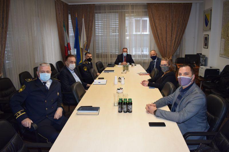 Dekan Fakulteta za kriminalistiku, kriminologiju i sigurnosne studije posjetio ministra unutrašnjih poslova ZDK