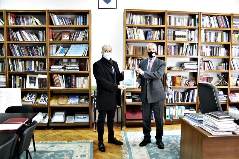 Načelnik Općine Novo Sarajevo posjetio Nacionalnu i univerzitetsku biblioteku Bosne i Hercegovine