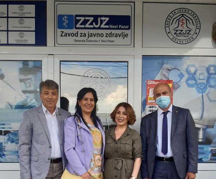 Postignut dogovor za vakcinaciju oko 500 uposlenica i uposlenika UNSA u Novom Pazaru