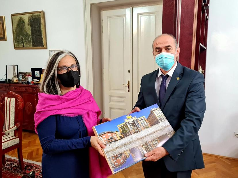 Susret ambasadorice Španije u BiH i rektora Univerziteta u Sarajevu