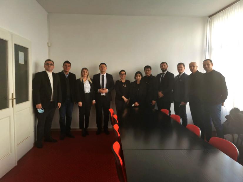 Eminentni trener teakwondoa Hong Seung Ki posjetio Fakultet sporta i tjelesnog odgoja UNSA