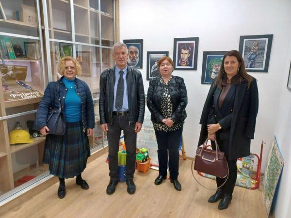Predstavnici NUBBiH posjetili biblioteku u Brezi