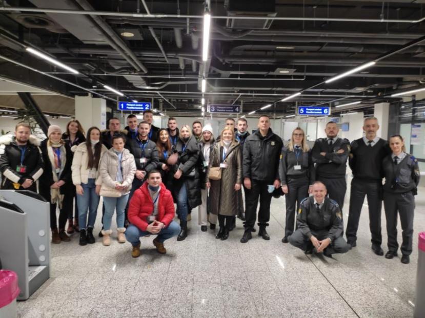 Studenti Fakulteta za kriminalistiku, kriminologiju i sigurnosne studije UNSA posjetili Graničnu policiju BiH
