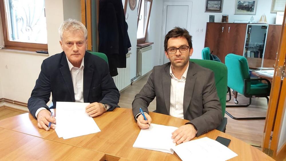 Fond Memorijala KS i Institut za istraživanje zločina protiv čovječnosti i međunarodnog prava UNSA potpisali Memorandum o saradnji