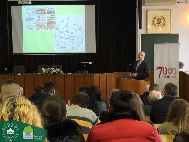 Povodom Svjetskog dana šuma u organizaciji Akademije nauka i umjetnosti BiH i Šumarskog fakulteta UNSA održana dva predavanja