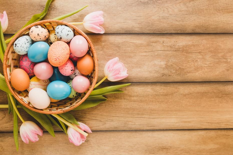 <a href='https://www.freepik.com/photos/easter-flowers'>Easter flowers photo created by freepik - www.freepik.com</a>