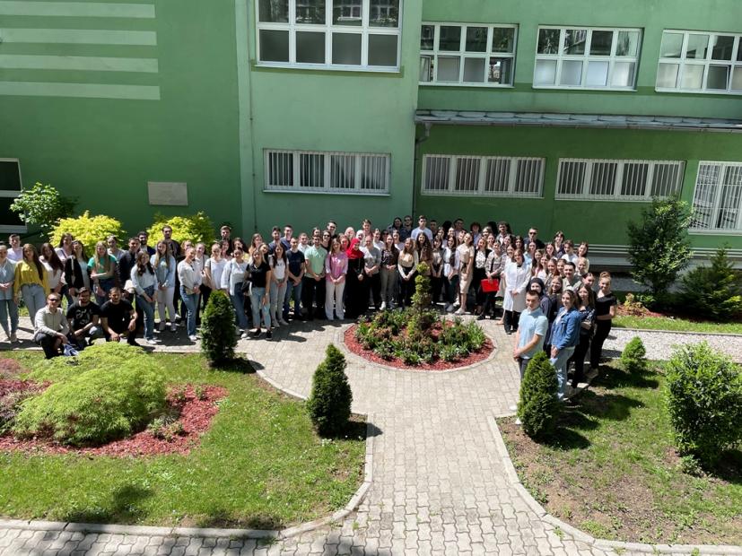 Promocija upisa | Na Univerzitetu u Sarajevu - Medicinskom fakultetu upriličene posjete učenika završnih razreda srednjih škola