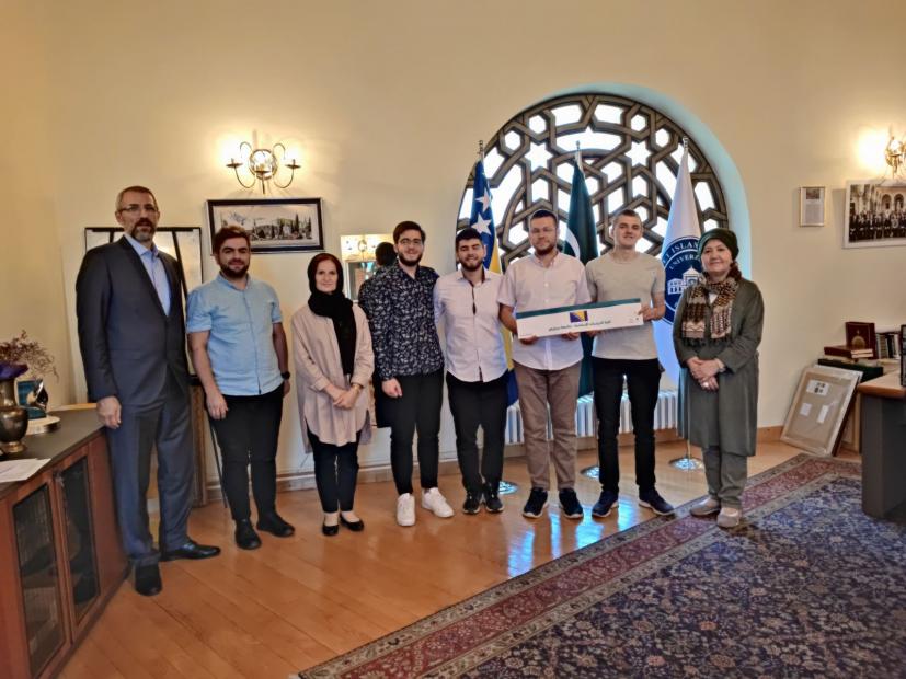 Fakultet islamskih nauka UNSA | Prijem za članove debatnog tima koji su učestvovali na šestom Međunarodnom debatnom takmičenju na arapskom jeziku