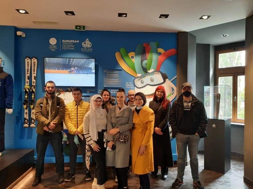 ISHA - Udruženje studenata koji historiju uče na poseban način