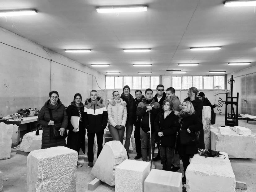 Kreativna umjetnička radionica/škola kiparstva u Kampusu Univerziteta u Sarajevu