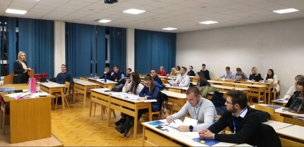 Fakultet političkih nauka UNSA, u saradnji sa Fondacijom Konrad Adenauer, organizovao simulaciju pod nazivom “Obrazovanje koalicije u multietničkoj državi“