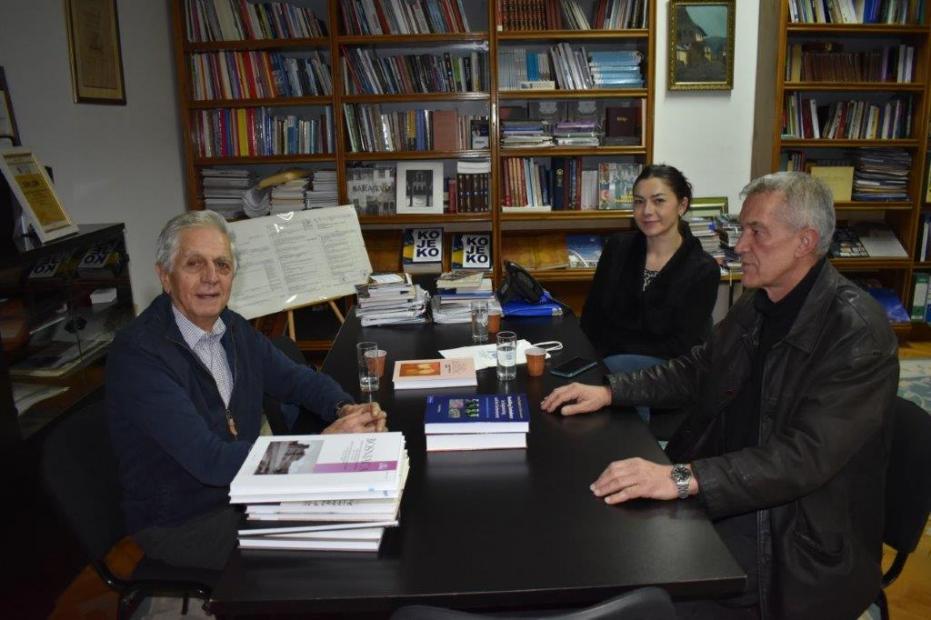 Akademik prof. dr. Kemal Hanjalić posjetio Nacionalnu i univerzitetsku biblioteku BiH