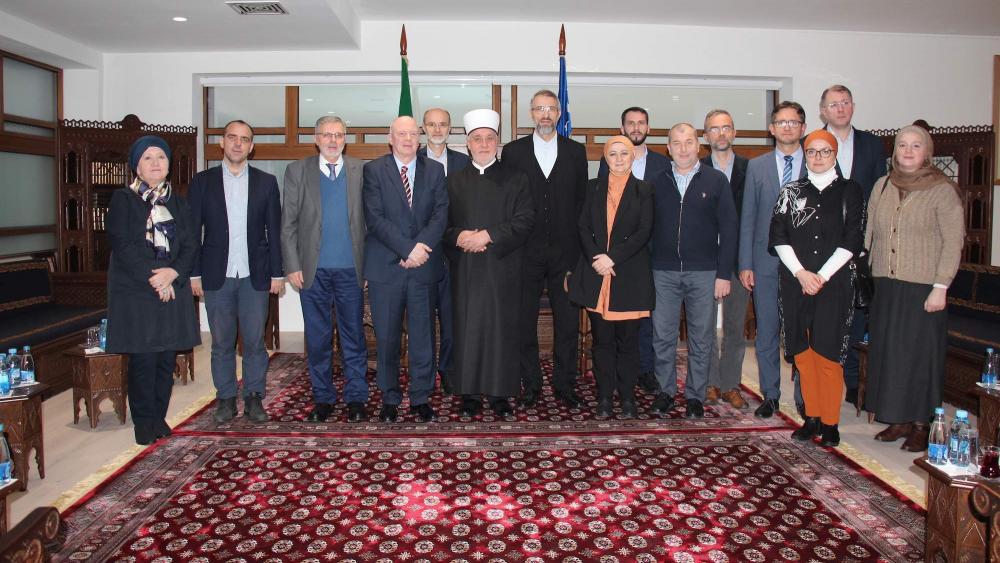 Delegacija Fakulteta islamskih nauka UNSA posjetila reisul-ulemu Kavazovića