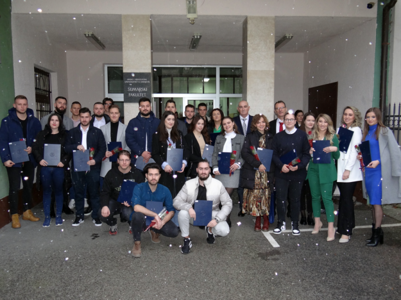 Na Šumarskom fakultetu UNSA održana svečana promocija magistara i bachelora šumarstva i hortikulture