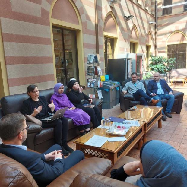 Petkom o knjizi: Predstavljena knjiga Islamska pravna kultura u tranziciji – Eseji u čast Fikreta Karčića