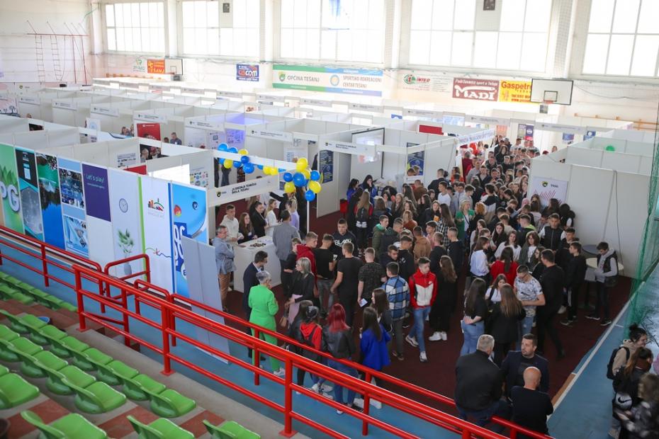 Učešće Mašinskog fakulteta Univerziteta u Sarajevu na Sajmu srednjih škola i fakulteta u Tešnju