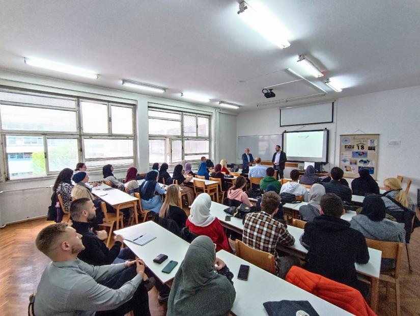 Gostujuće predavanje prof. dr. Isa Memishi na Filozofskom fakultetu UNSA