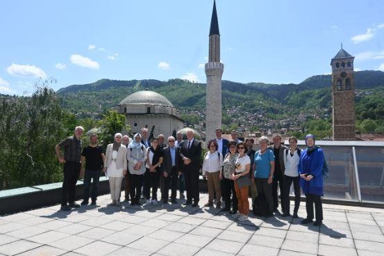 Grupa protestantskih svećenika i teologa iz Njemačke posjetila Gazi Husrev-begovu biblioteku