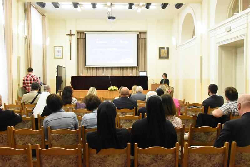 Na Katoličkom bogoslovnom fakultetu UNSA održan međunarodni interdisciplinarni simpozij „Kako jačati psihološko-duhovnu otpornost obitelji?“