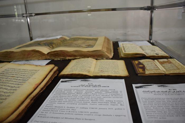 Izložba 'Iz fondova NUBBiH' - U fokusu Grafička kolekcija te portreti istaknutih ličnosti