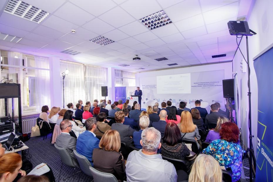 Otvoren 1. regionalni Centar izvrsnosti za evaluaciju i istraživanje politika Ekonomskog fakulteta UNSA uz podršku USAID-a u BiH