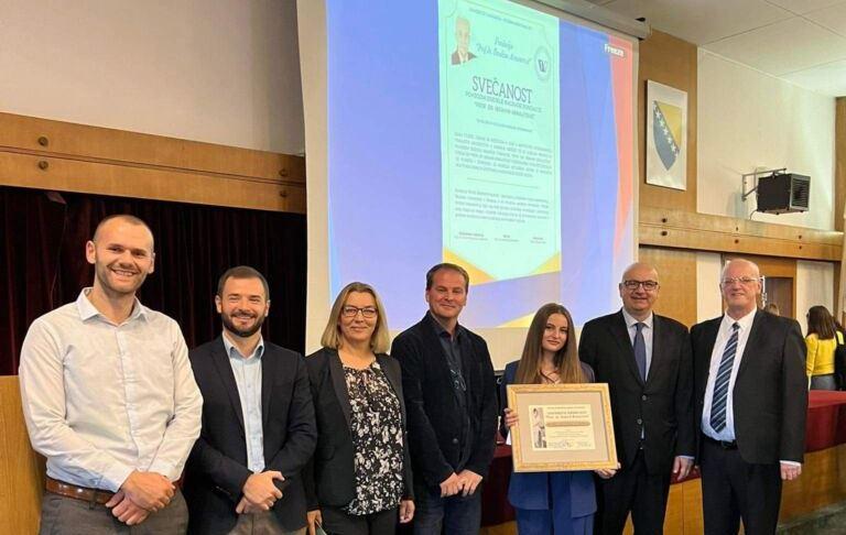 Dodijeljene nagrade Fondacije „Prof. dr. Ibrahim Arnautović” i promovirani najbolji studenti u akademskoj 2022/2023. godini | Veterinarski fakultet UNSA