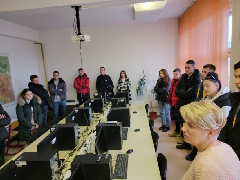 Posjeta učenika četvrtog razreda Srednje građevinsko-geodetske škole iz Sarajeva Odsjeku za geodeziju i geoinformatiku Građevinskog fakulteta UNSA