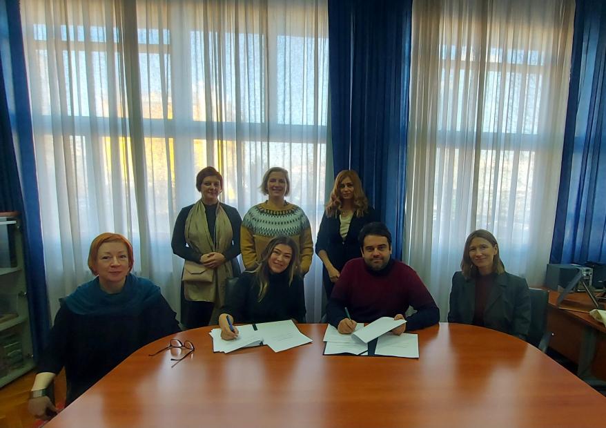 Univerzitet u Sarajevu | Filozofski fakultet i Helen Doron škola potpisali Memorandum o saradnji 