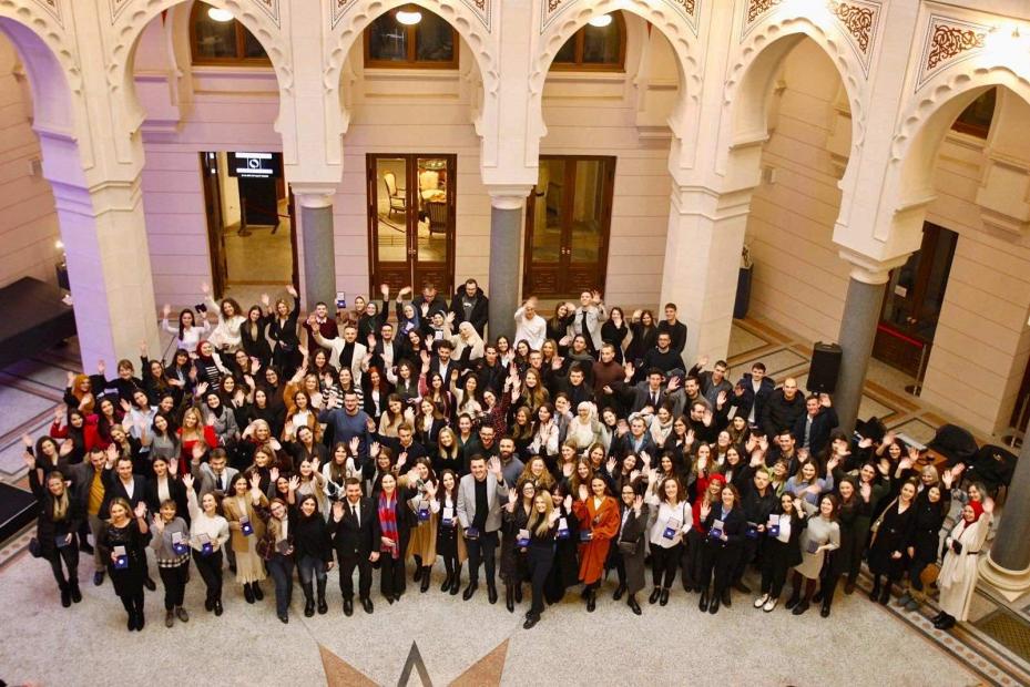 Gradonačelnica Karić nagradila Zlatnicima Grada Sarajeva najbolje studente UNSA