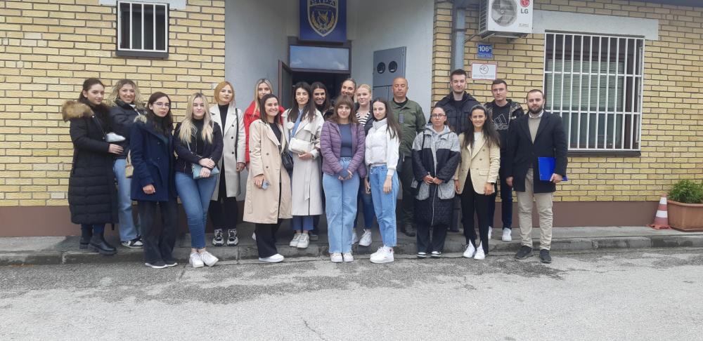 Studenti Fakulteta za kriminalistiku, kriminologiju i sigurnosne studije UNSA posjetili Državnu agenciju za istrage i zaštitu i Jedinicu za specijalnu podršku