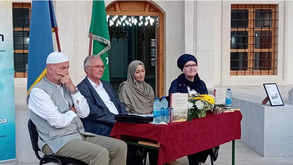 U haremu džamije Sinan-bega Boljanića u Čajniču promovirana knjiga “Čajniče i okolina - 15. i 16. stoljeće”