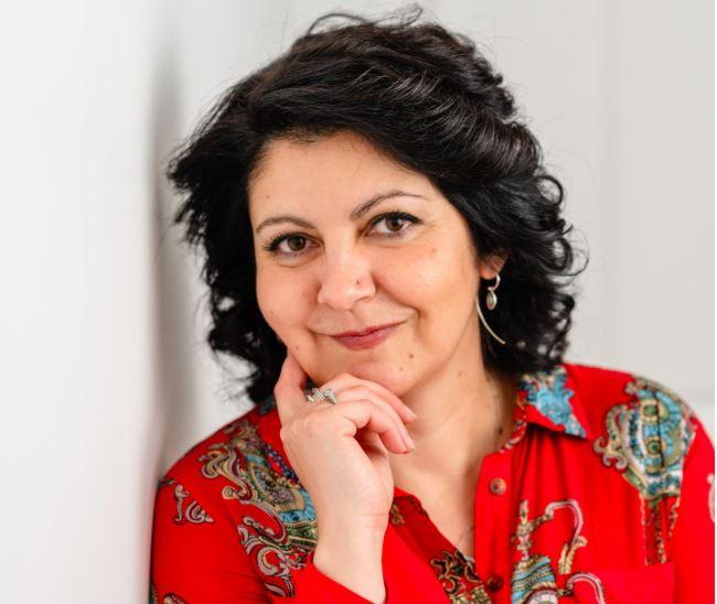 Filozofski fakultet UNSA | Ani Gjika "Translating Desire"