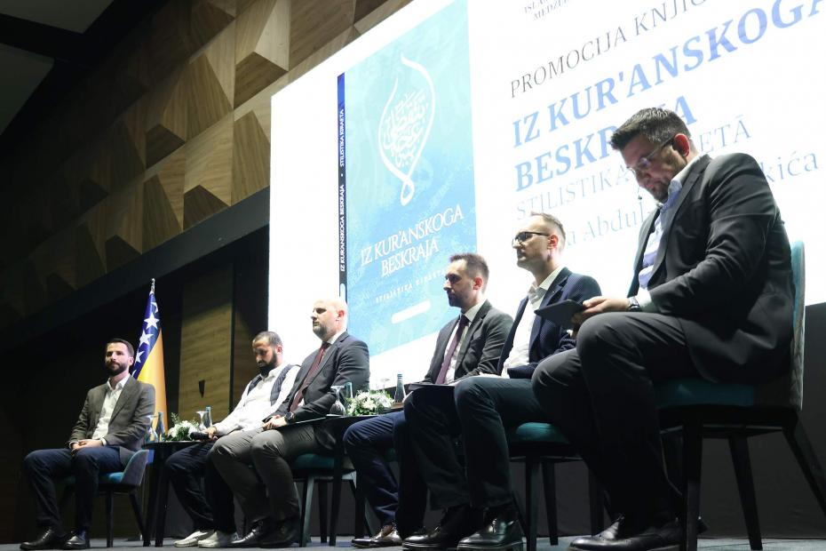 U Sarajevu predstavljena knjiga “Iz kur'anskog beskraja”, Abdul-Aziza Drkića | Knjiga naučne i praktične vrijednosti