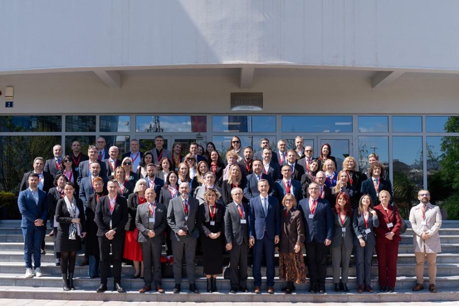 Od 7. do 8. aprila 2025. godine, Univerzitet Crne Gore bio je domaćin 10. sastanka Foruma rektora Jugoistočne Evrope i Zapadnog Balkana, kao i Međunarodne konferencije za umrežavanje ULYSSEUS.  Forum rektora Jugoistočne Evrope i Zapadnog Balkana čini 34 ugledna univerziteta iz 9 zemalja Zapadnog Balkana. Univerziteti iz regiona okupljaju se jednom ili dvaput godišnje kako bi razgovarali o zajedničkim pitanjima i razvojnim izazovima Jugoistočne Evrope i Zapadnog Balkana, unaprijedili međusobnu saradnju, razm