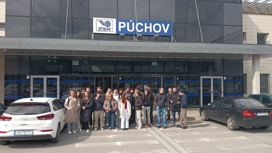 Posjeta studenata Fakulteta za saobraćaj i komunikacije UNSA željezničkoj stanici Púchov i intermodalnom terminalu Žilina