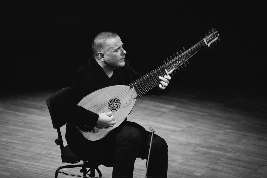 Lutnjist i gitarist svjetskog glasa Edin Karamazov otvara 18. Majske muzičke svečanosti